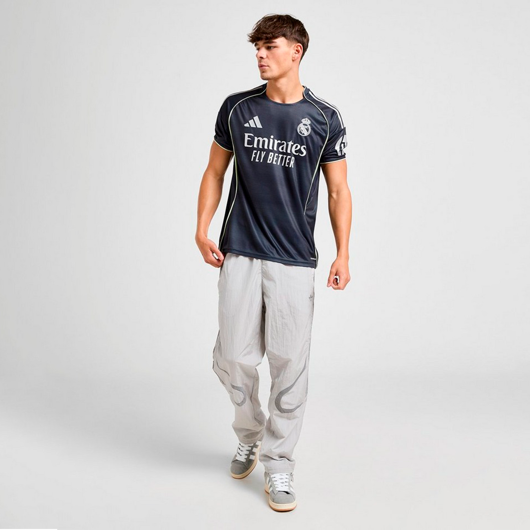 Camisa Real Madrid 2025/26 Away – Torcedor