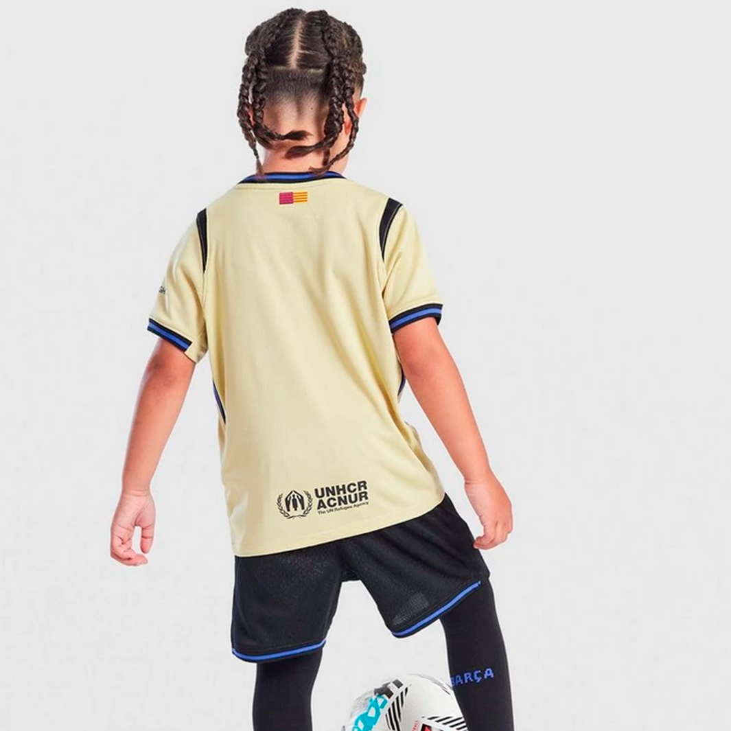 Kit Infantil Camisa Barcelona x Kobe 2025/26 Away