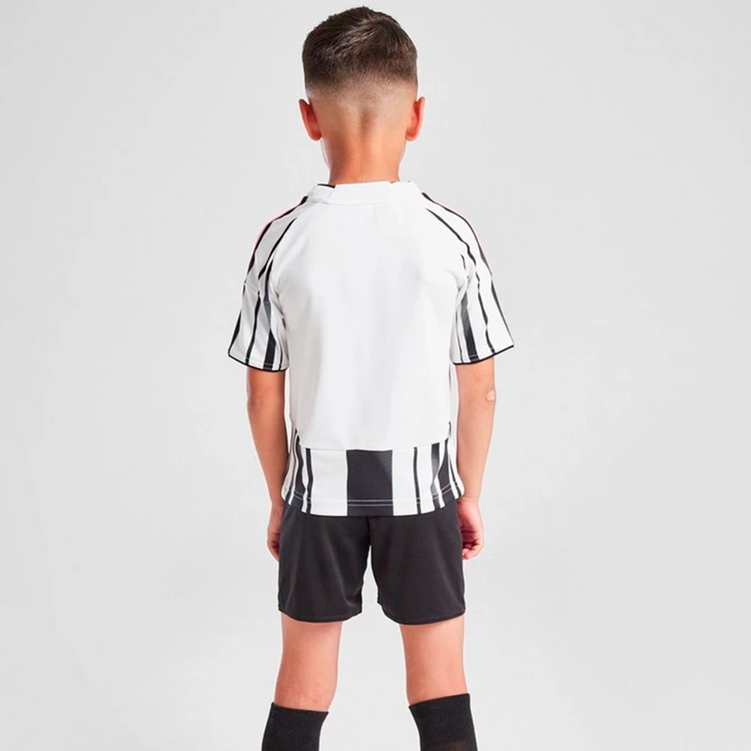 Kit Infantil Juventus 2025/26 Home