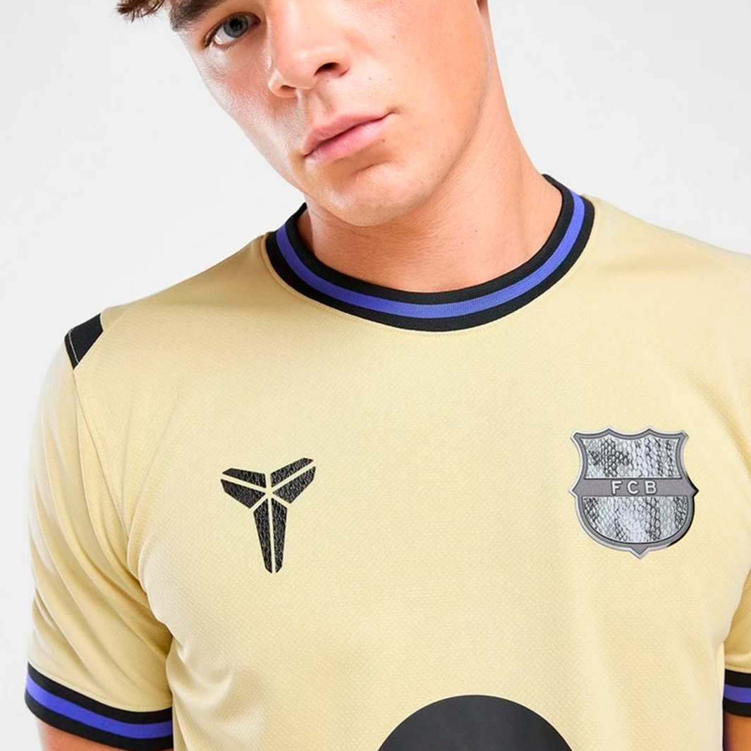 Camisa Barcelona x Kobe 2025/26 Away – Torcedor
