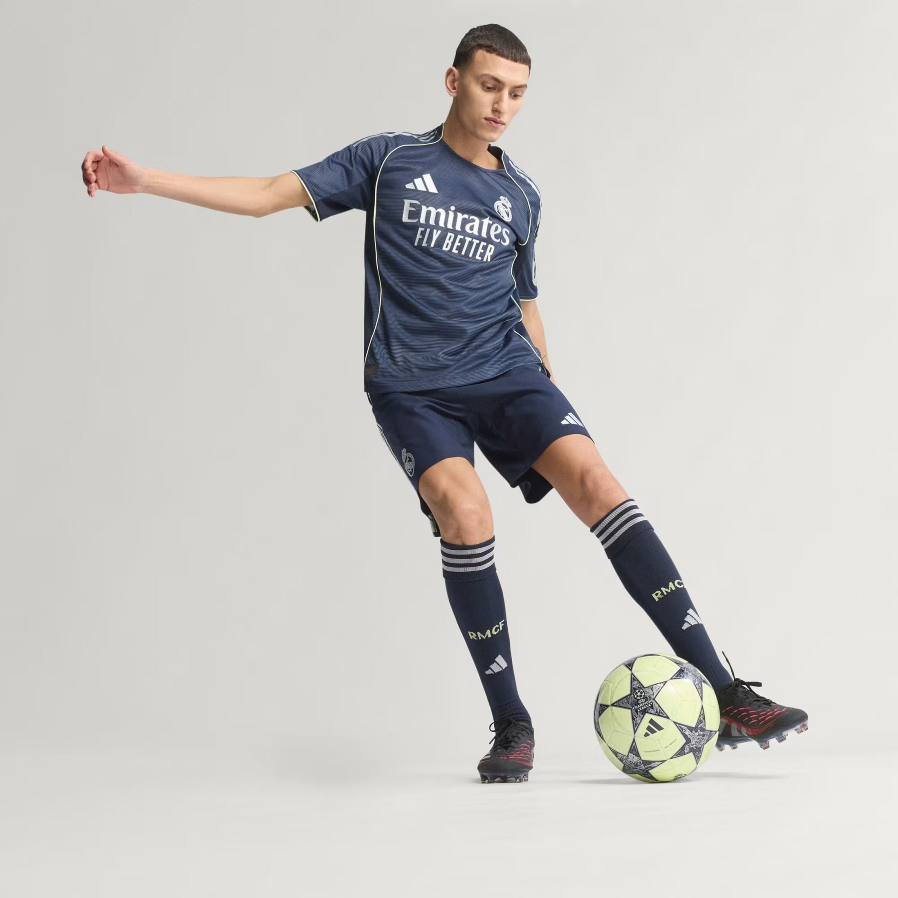 Camisa Real Madrid 2025/26 Away – Jogador