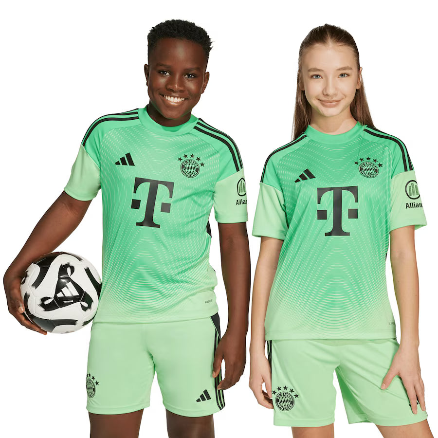 Kit Infantil Bayern de Munique 2025/26 Goleiro