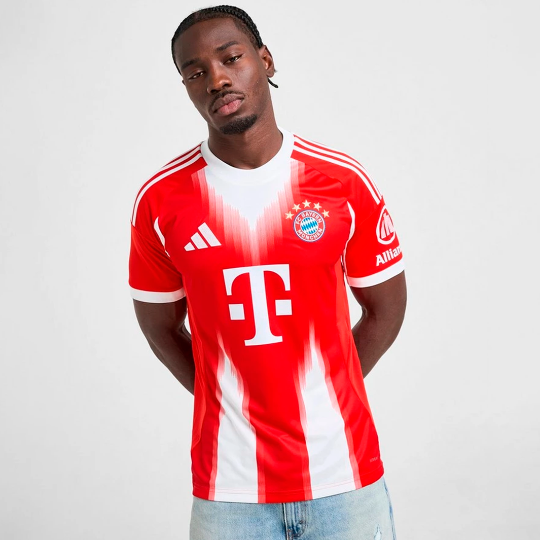 Camisa Bayern de Munique 2025/26 Home – Torcedor